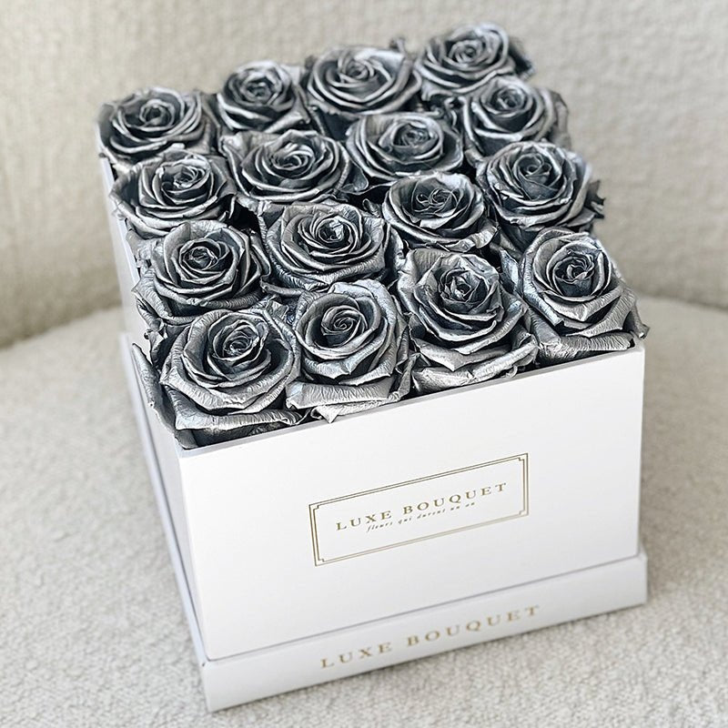 Medium Everlasting Square Box - Silver - Luxe Bouquet roses that last a year