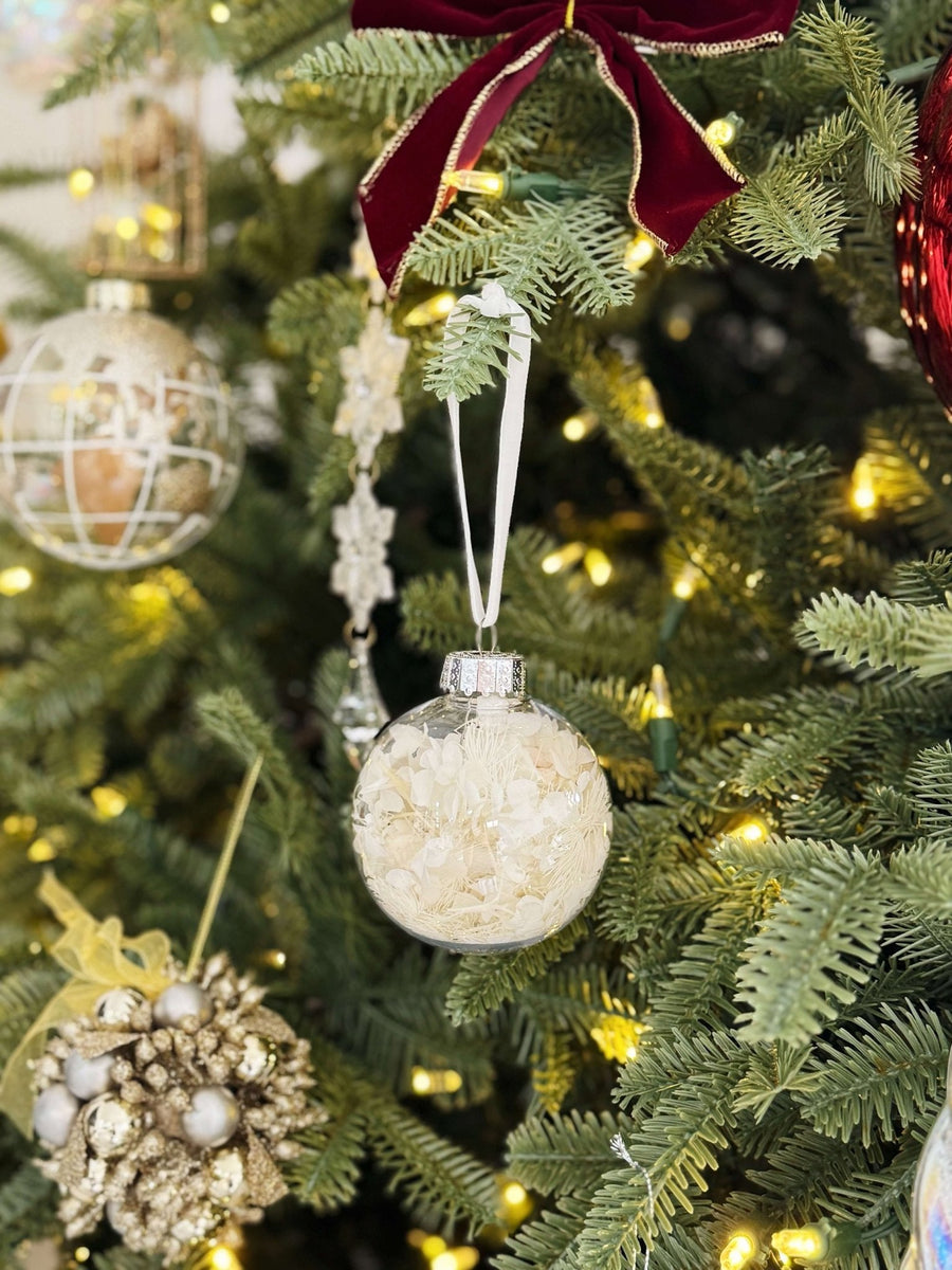 Personalised Dried Flower Christmas Bauble Ornament - 8 cm - Luxe Bouquet roses that last a year