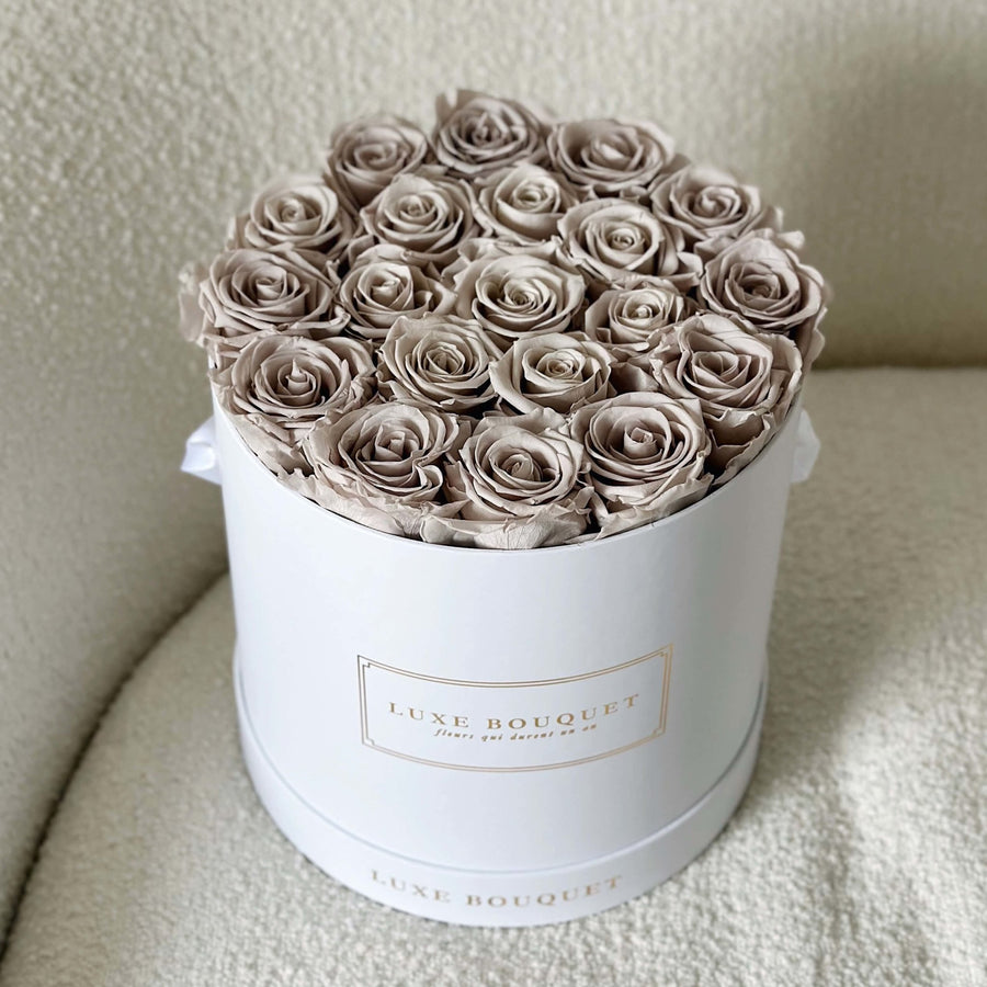 Grand Everlasting Rose Box - Grey Everlasting Roses - Luxe Bouquet roses that last a year