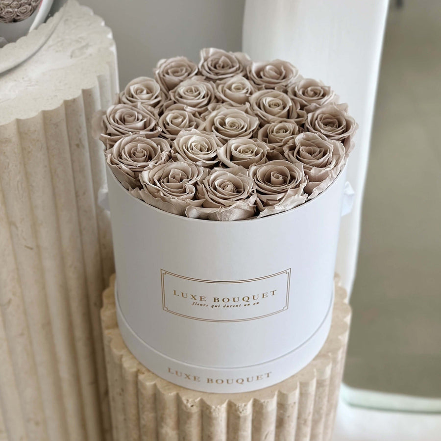 Grand Everlasting Rose Box - Grey Everlasting Roses - Luxe Bouquet roses that last a year