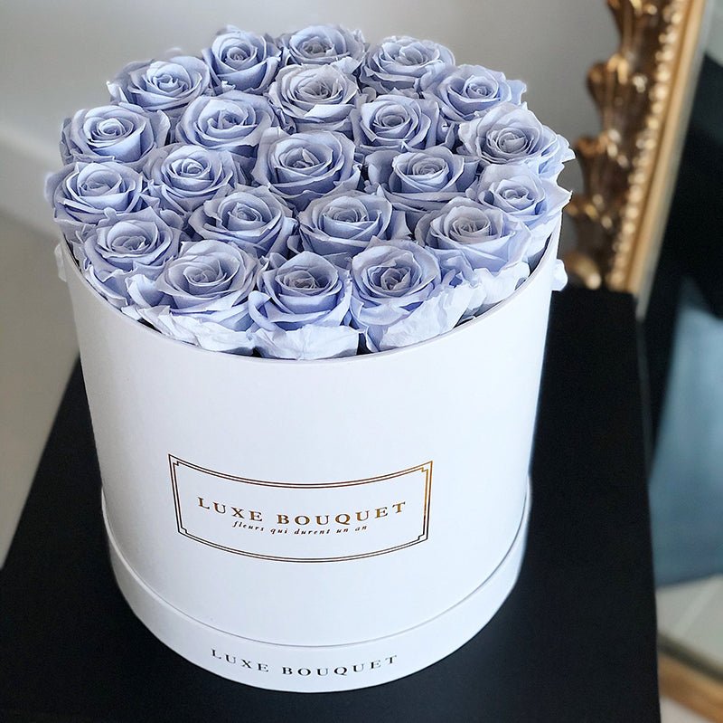 Grand Luxe Bouquet Box - Cornflower Blue Everlasting Roses - Luxe Bouquet roses that last a year