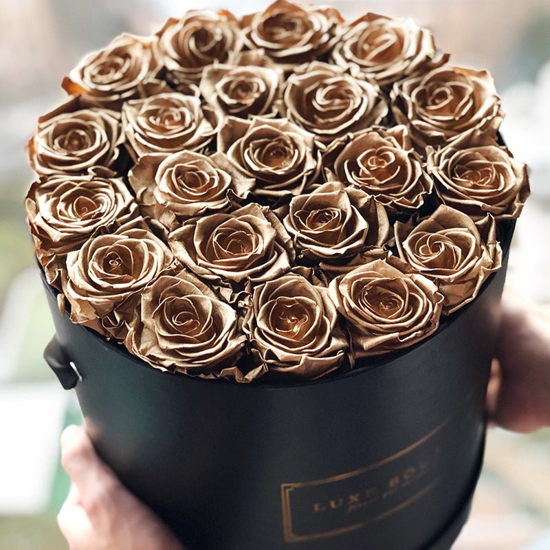 Grand Luxe Bouquet Box - Gold Roses - Luxe Bouquet roses that last a year