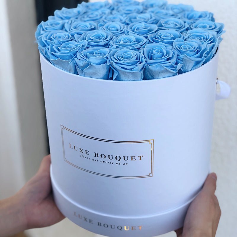 Grand Luxe Bouquet Box - Sky Blue Everlasting Roses - Luxe Bouquet roses that last a year